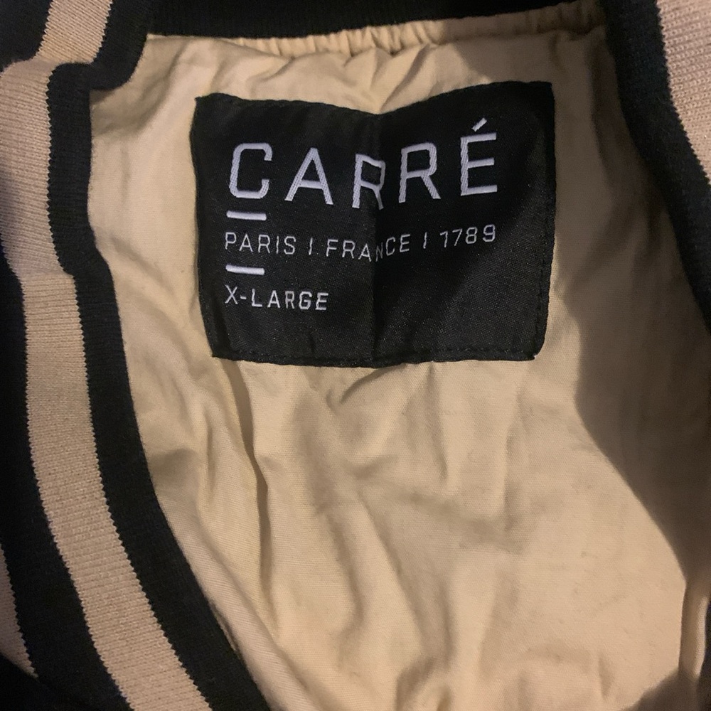 Carr Paris View 5